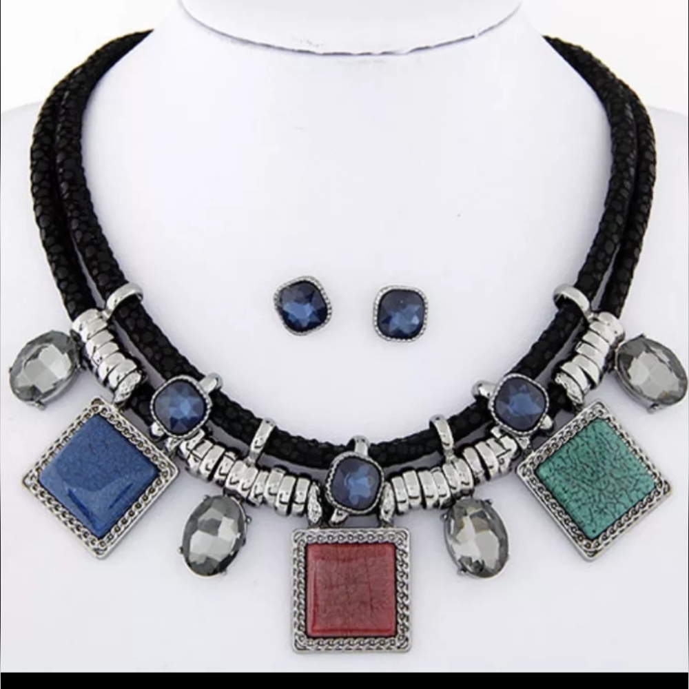 Blue Sapphire Chunky Resin Statement Bib